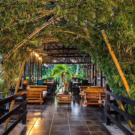 Tiki Villas Rainforest Lodge - Adults Only 乌维塔 外观 照片