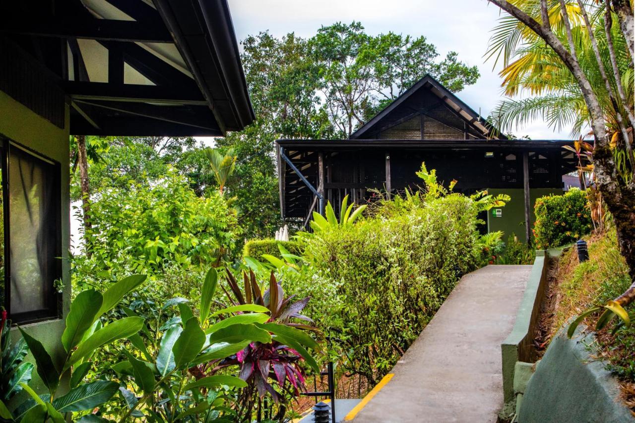 Tiki Villas Rainforest Lodge - Adults Only 乌维塔 外观 照片