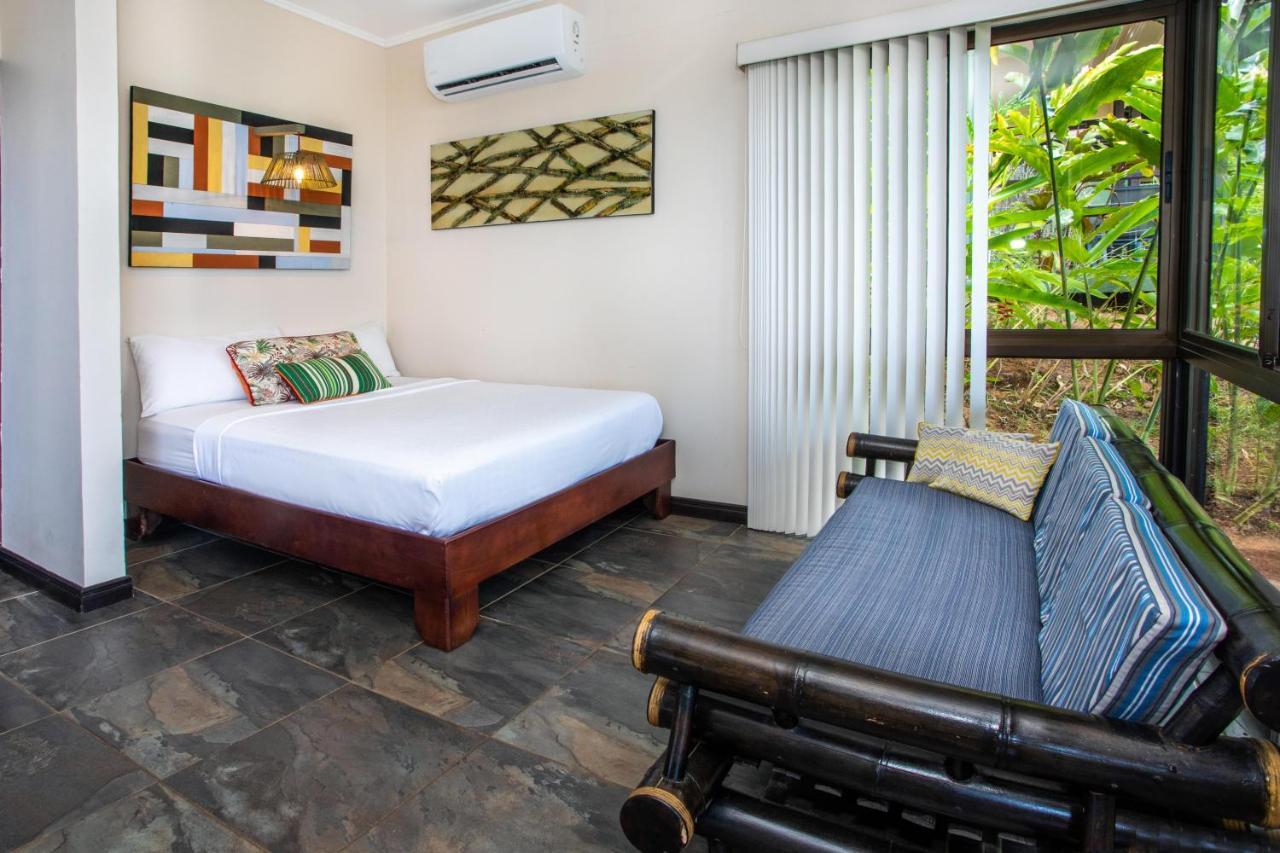 Tiki Villas Rainforest Lodge - Adults Only 乌维塔 外观 照片