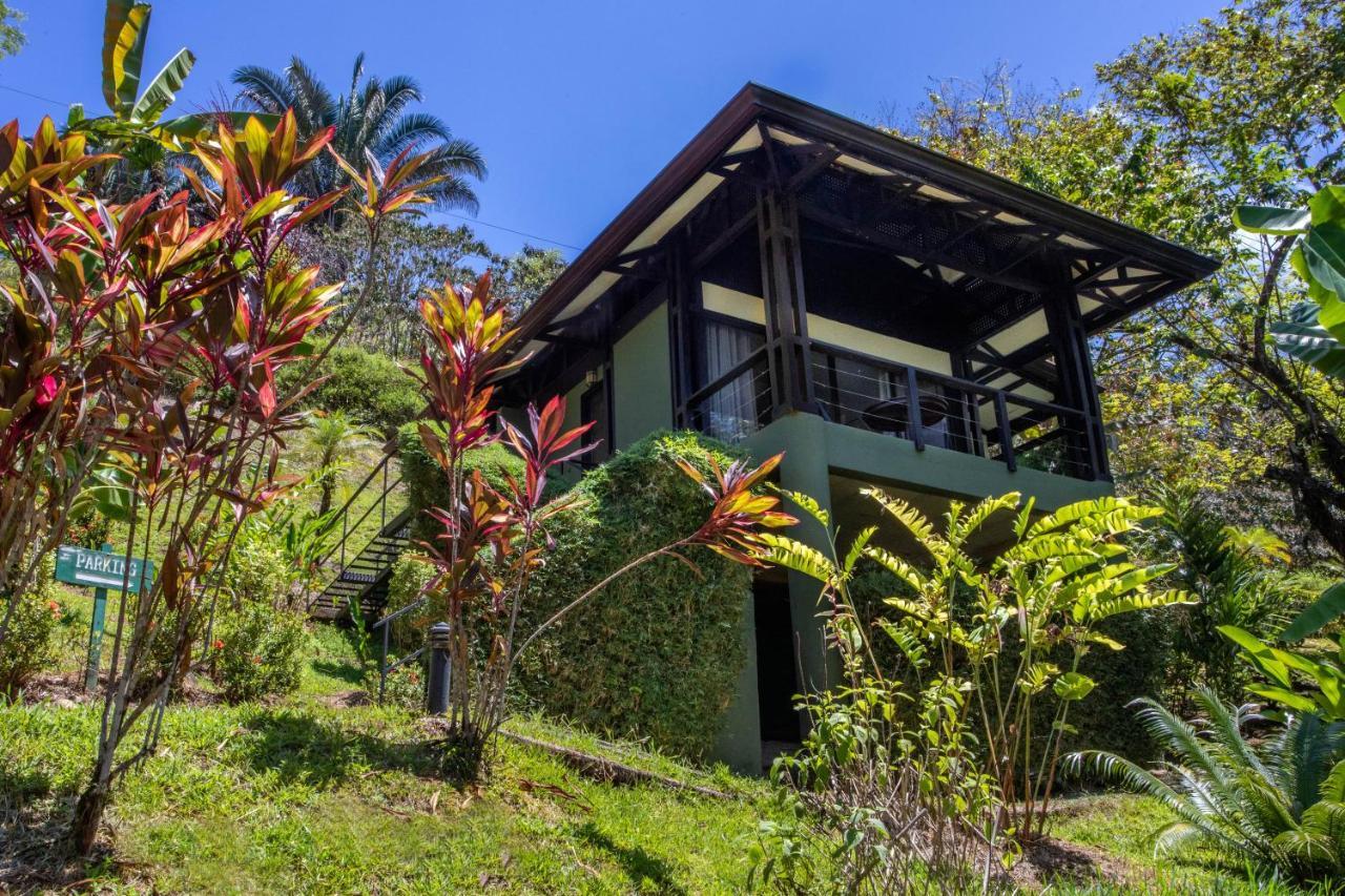Tiki Villas Rainforest Lodge - Adults Only 乌维塔 外观 照片