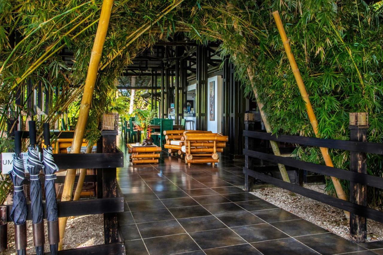 Tiki Villas Rainforest Lodge - Adults Only 乌维塔 外观 照片