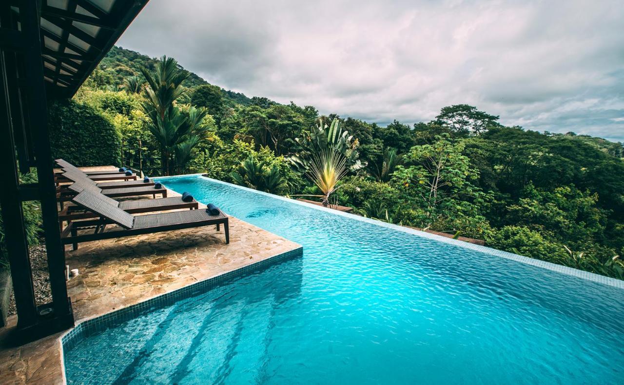 Tiki Villas Rainforest Lodge - Adults Only 乌维塔 外观 照片