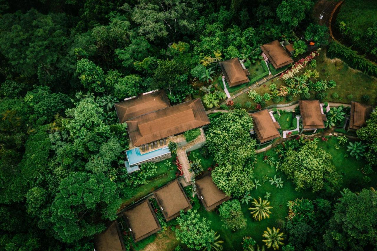 Tiki Villas Rainforest Lodge - Adults Only 乌维塔 外观 照片